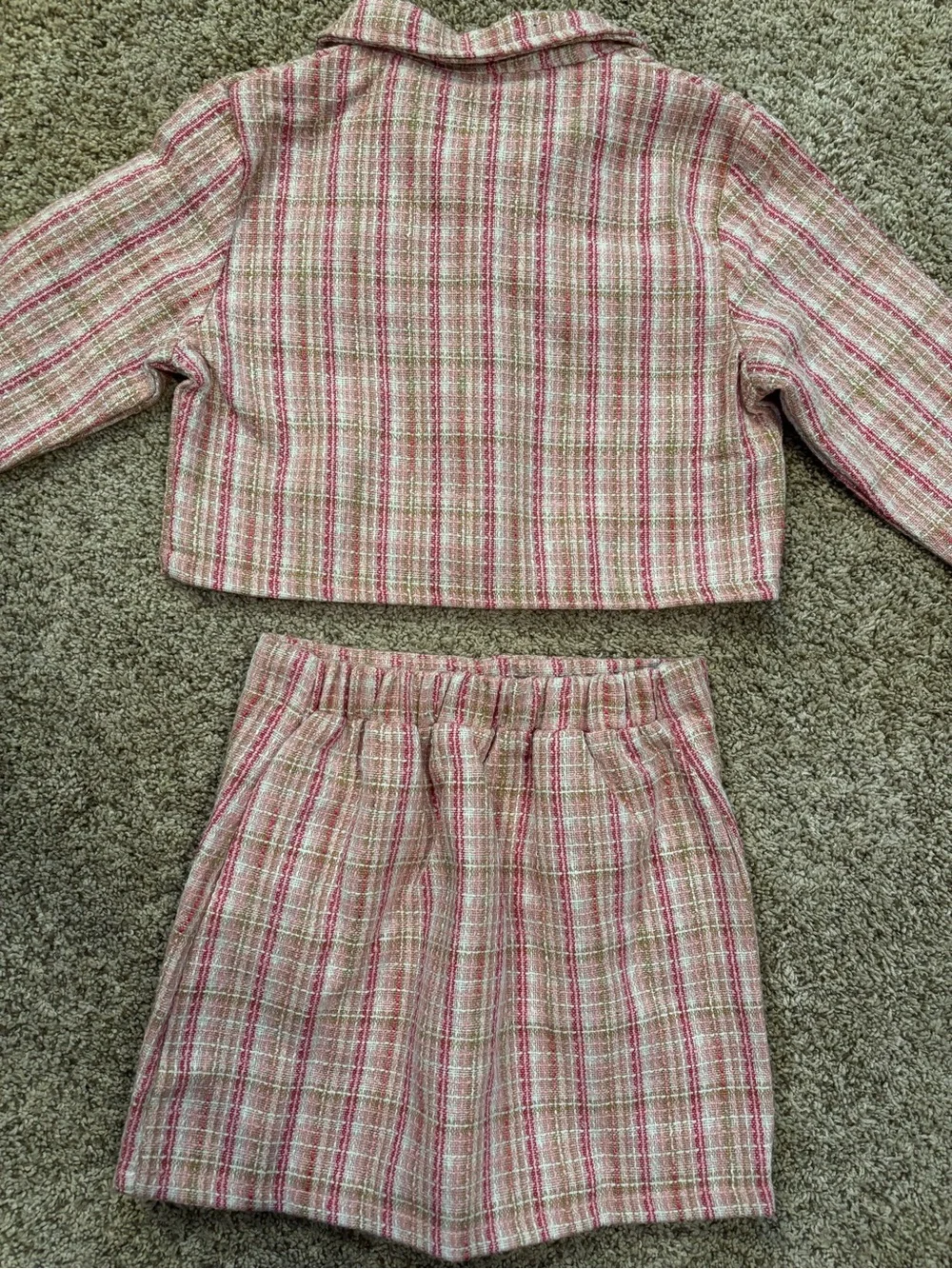 Pink Tweed Jacket & Skirt Set. Size 7/8.